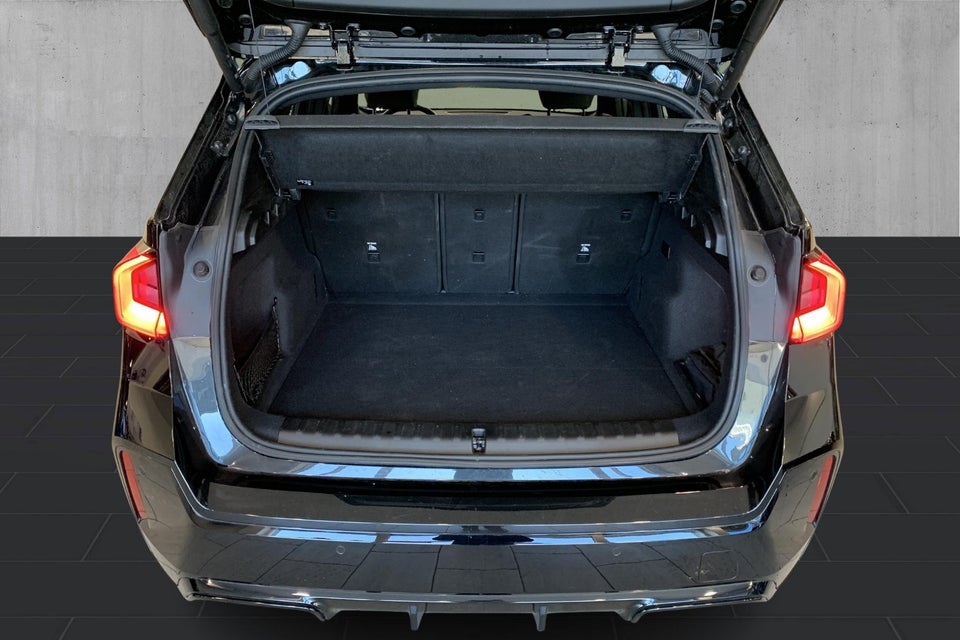 BMW iX1 eDrive20 M-Sport 5d