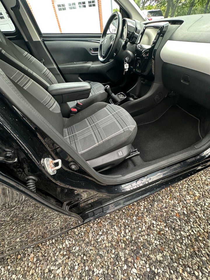 Peugeot 108 1,0 e-VTi 69 Edition+ 5d