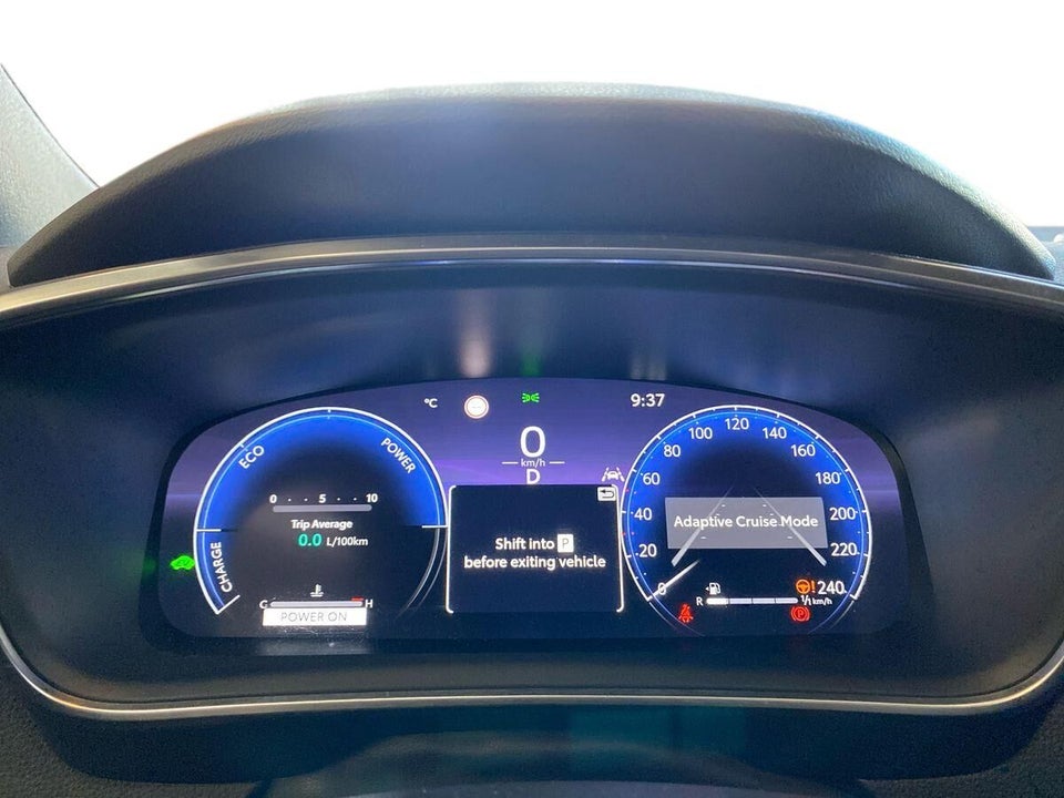 Toyota Corolla 1,8 Hybrid Style Touring Sports e-CVT 5d