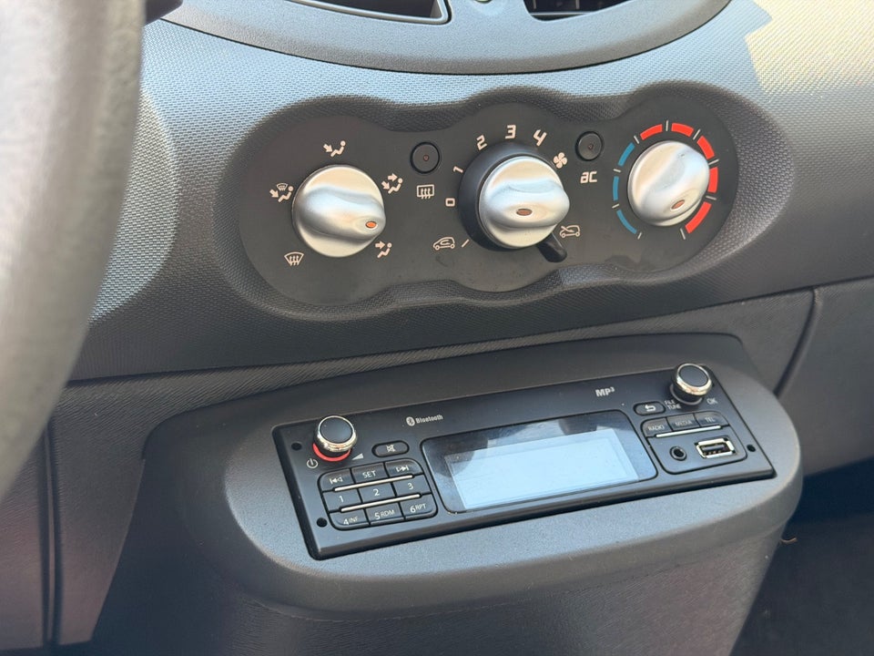 Renault Twingo 1,2 16V Authentique ECO2 3d