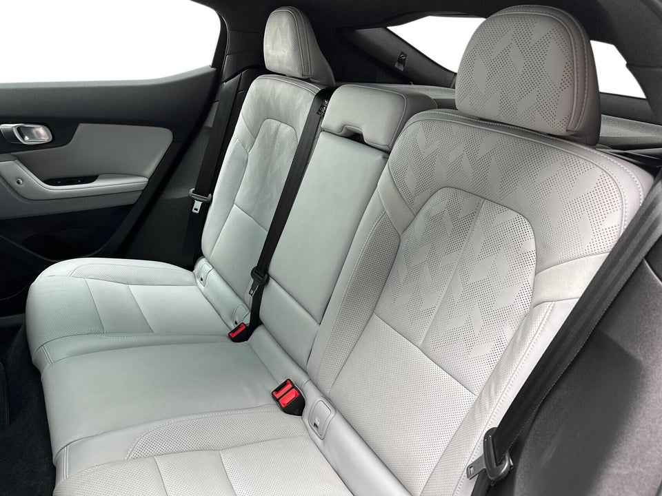 Polestar 2 Long Range AWD 5d