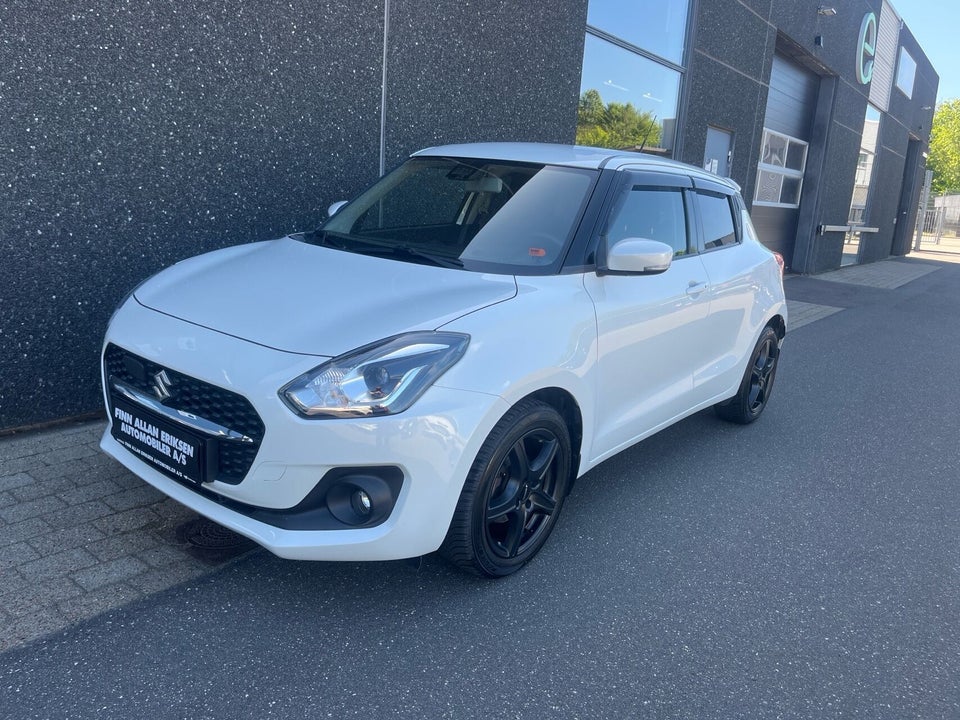 Suzuki Swift 1,2 mHybrid Exclusive CVT 5d