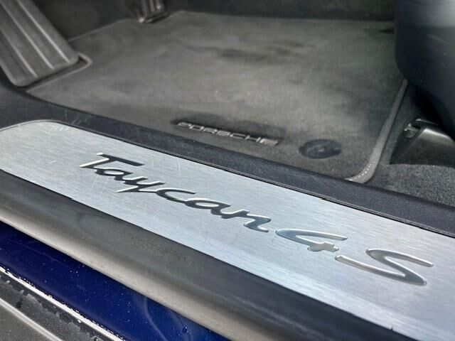 Porsche Taycan 4S 4d
