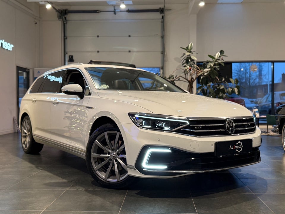 VW Passat 1,4 GTE DSG 4d