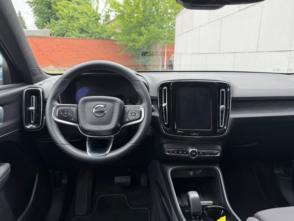 Volvo XC40 P6 ReCharge Core 5d