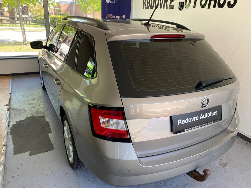 Skoda Fabia 1,2 TSi 90 Ambiente Combi 5d