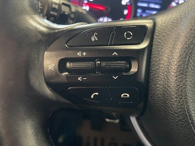 Kia Stonic 1,0 T-GDi Attraction 5d