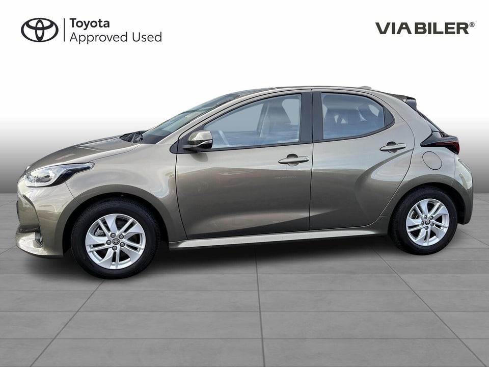 Toyota Yaris 1,5 Hybrid Active e-CVT 5d