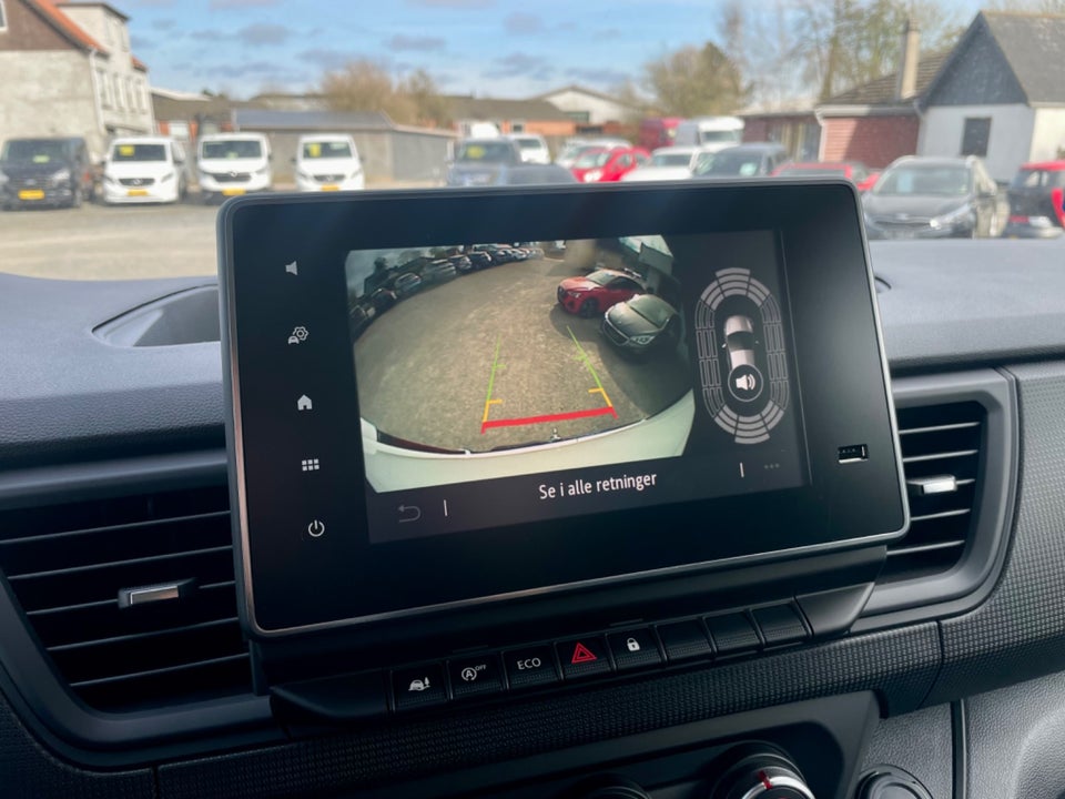 Renault Trafic 2,0 dCi 130 L2H1 Tekno