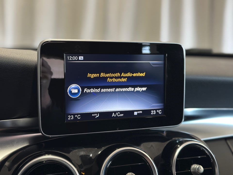 Mercedes C200 2,0 AMG Line stc. aut. 5d