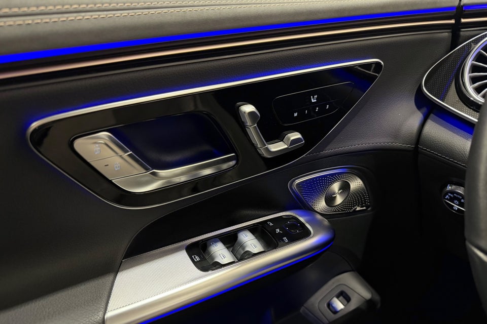 Mercedes EQE300 Avantgarde 4d