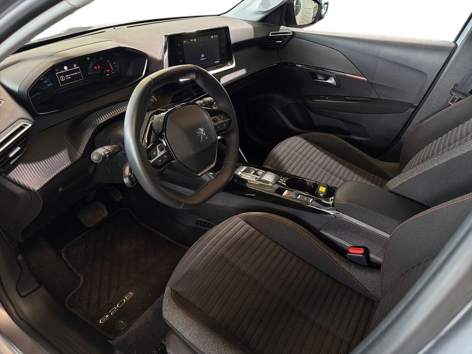 Peugeot e-208 50 Active Pack 5d