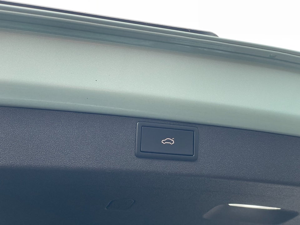 Skoda Enyaq 80 iV Plus Suite 5d