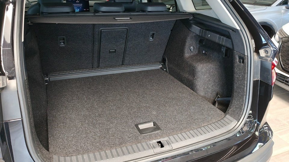 Skoda Enyaq 80 iV Suite 5d