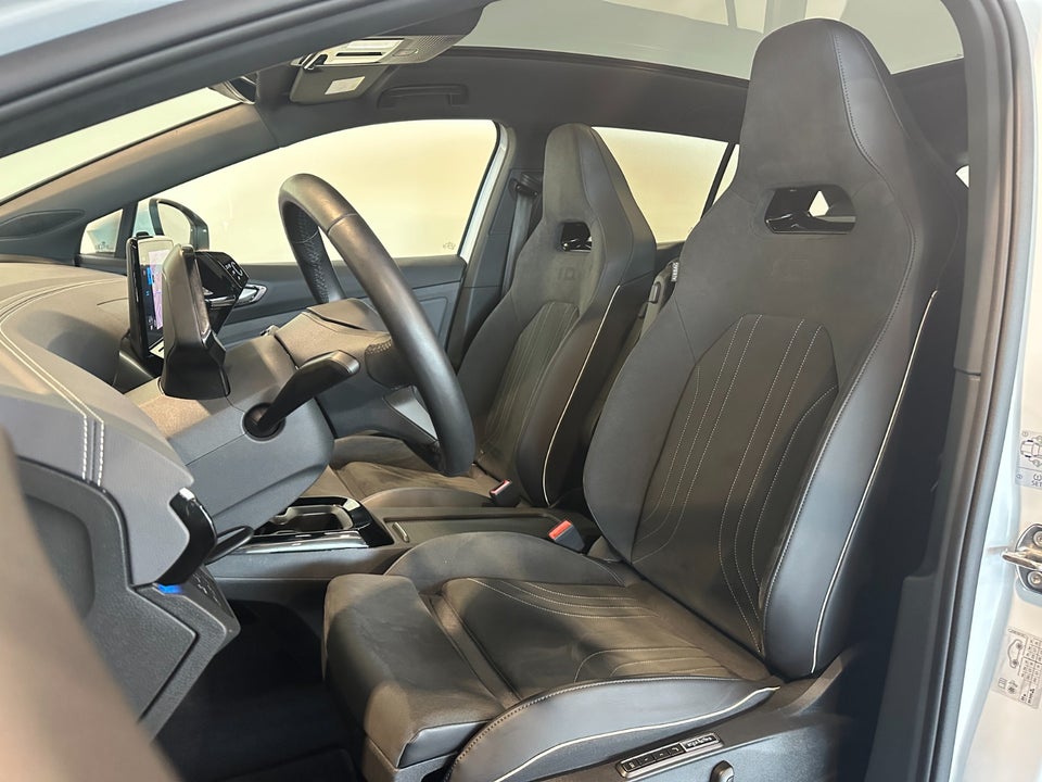 VW ID.4 77 Pro Performance 5d