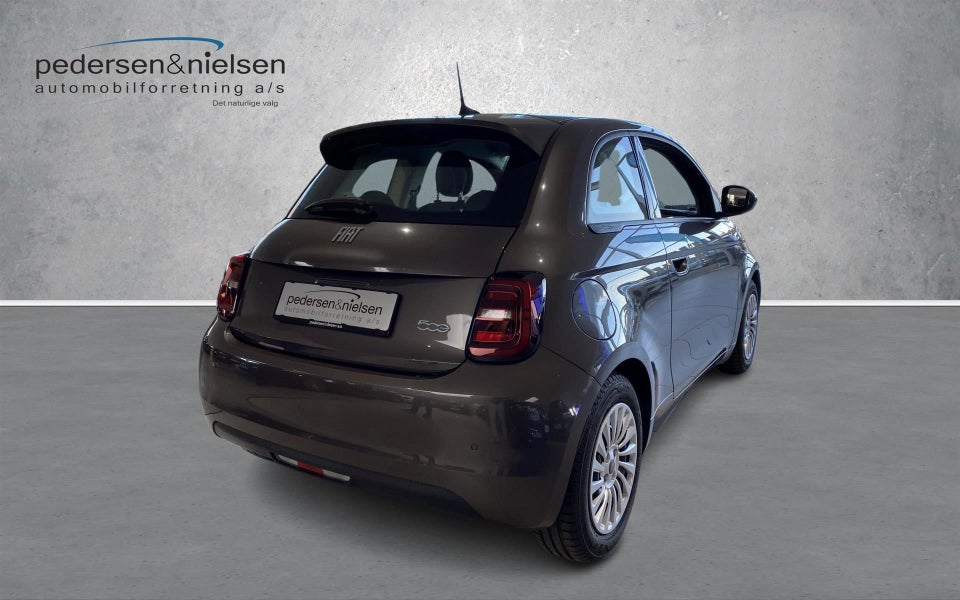 Fiat 500e 42 Icon 3d