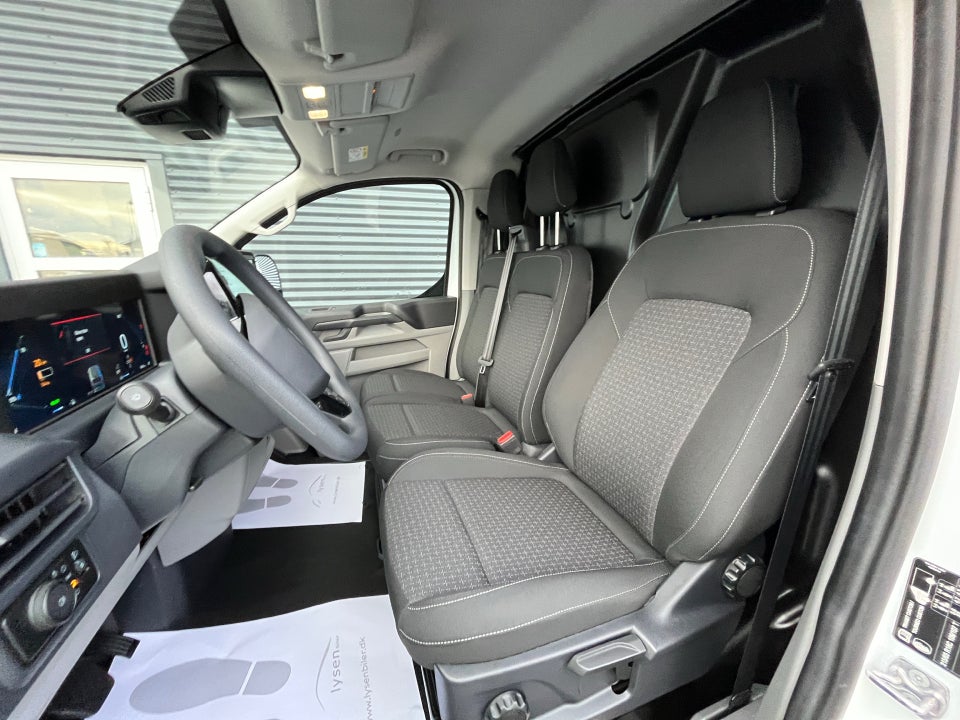 Ford E-Transit Custom 340L 64 Trend