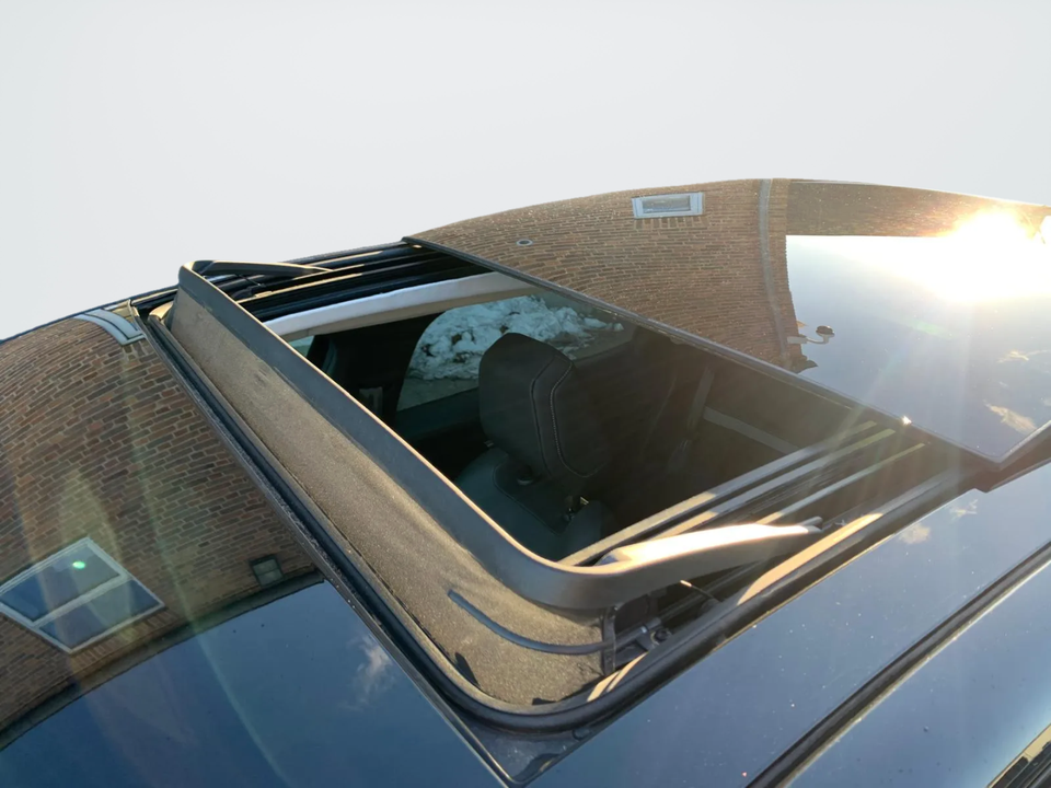 Citroën ë-C4 50 Shine Sport 5d