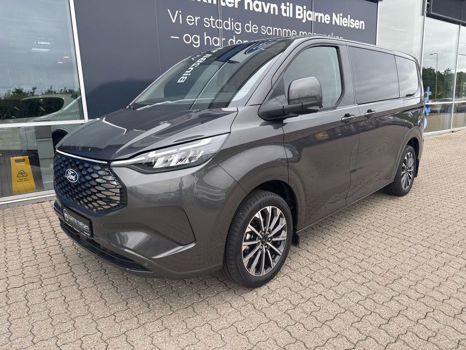 Ford E-Tourneo Custom 340 L1 71 Titanium
