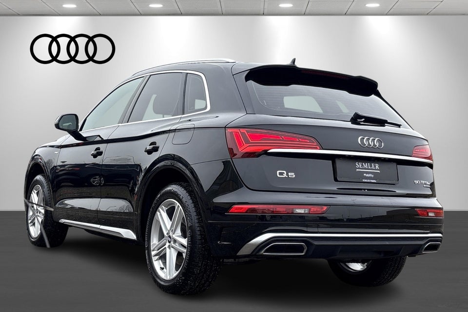 Audi Q5 50 TFSi e S-line quattro S-tr. 5d
