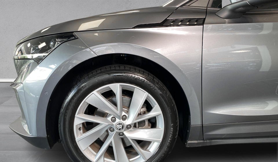Skoda Enyaq 60 iV Suite 5d
