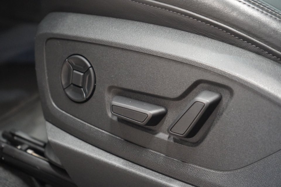 Audi e-tron 55 Advanced quattro 5d