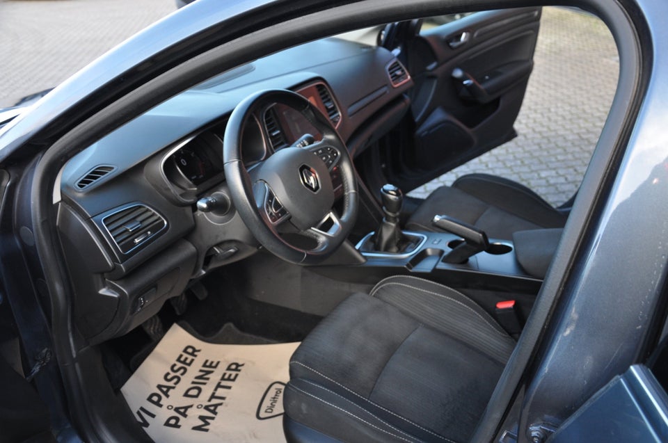 Renault Megane IV 1,3 TCe 140 Zen Sport Tourer 5d