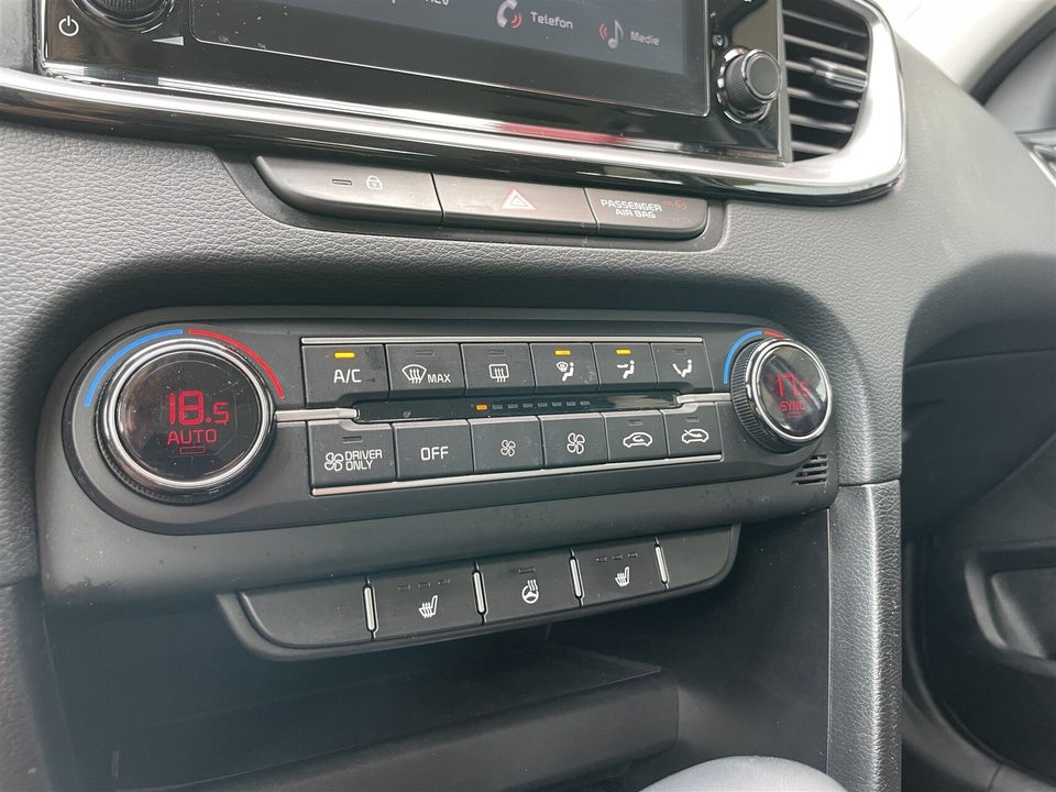 Kia Ceed 1,6 PHEV Prestige SW DCT 5d