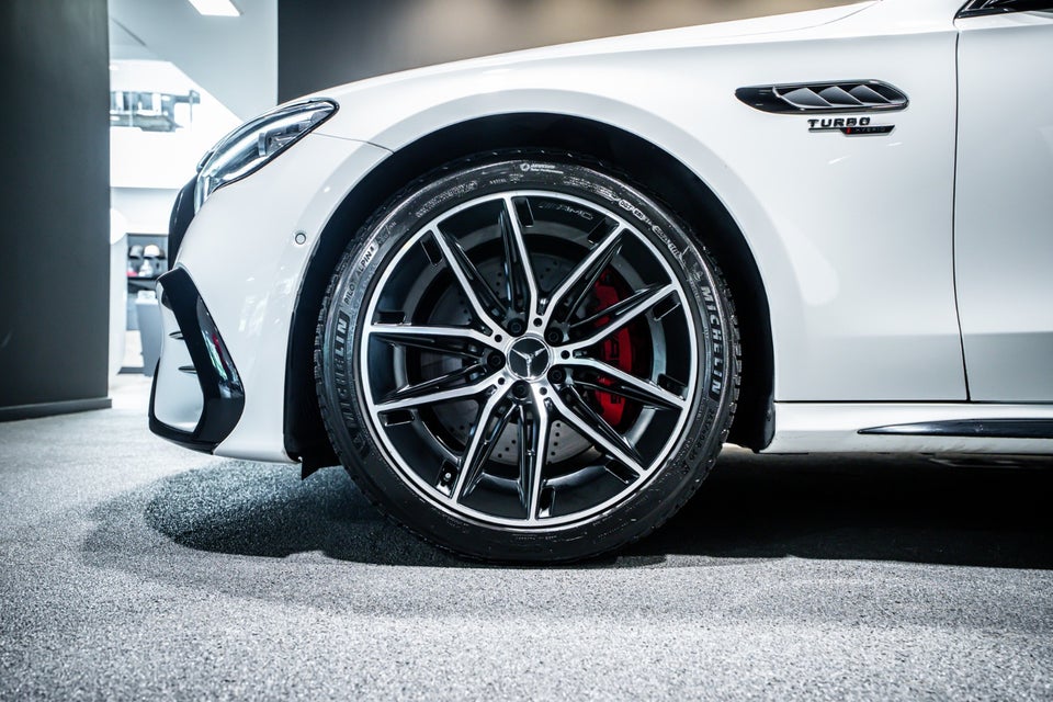 Mercedes E53 3,0 AMG Hybrid stc. aut. 4Matic+ 5d