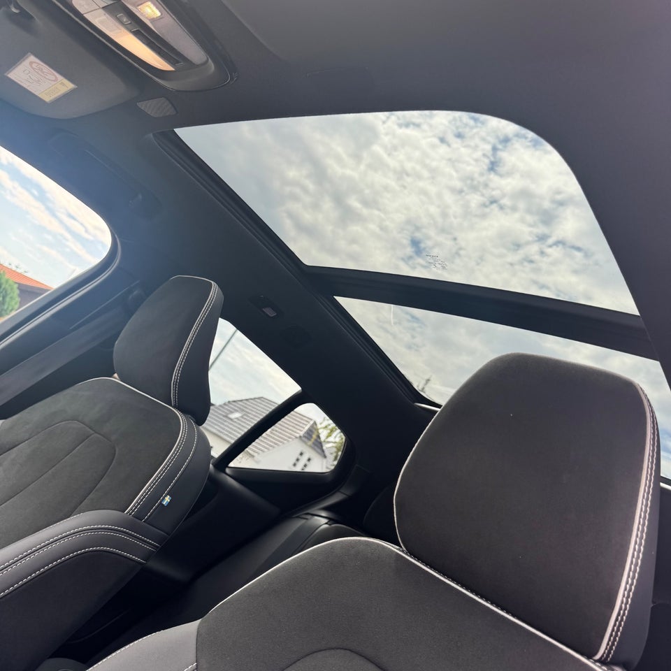 Volvo XC40 P8 ReCharge Twin Pro 5d