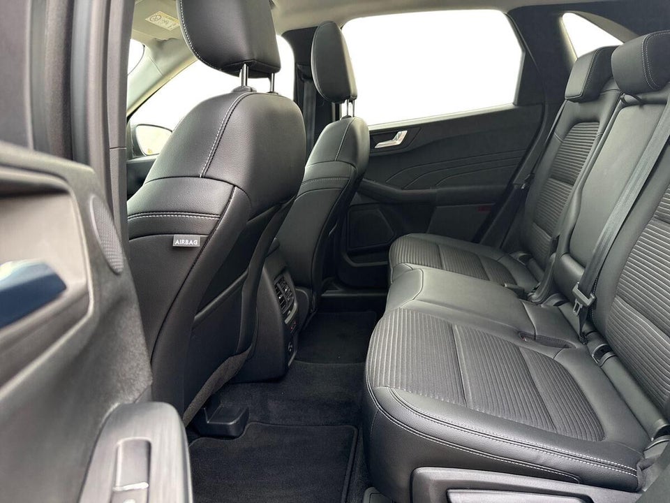 Ford Kuga 2,5 PHEV Titanium X CVT 5d