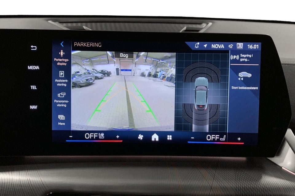 BMW iX2 xDrive30 M-Sport 5d