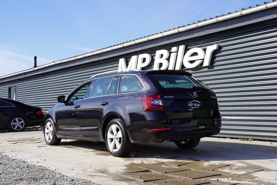 Skoda Octavia 2,0 TDi 150 Style Combi DSG 5d