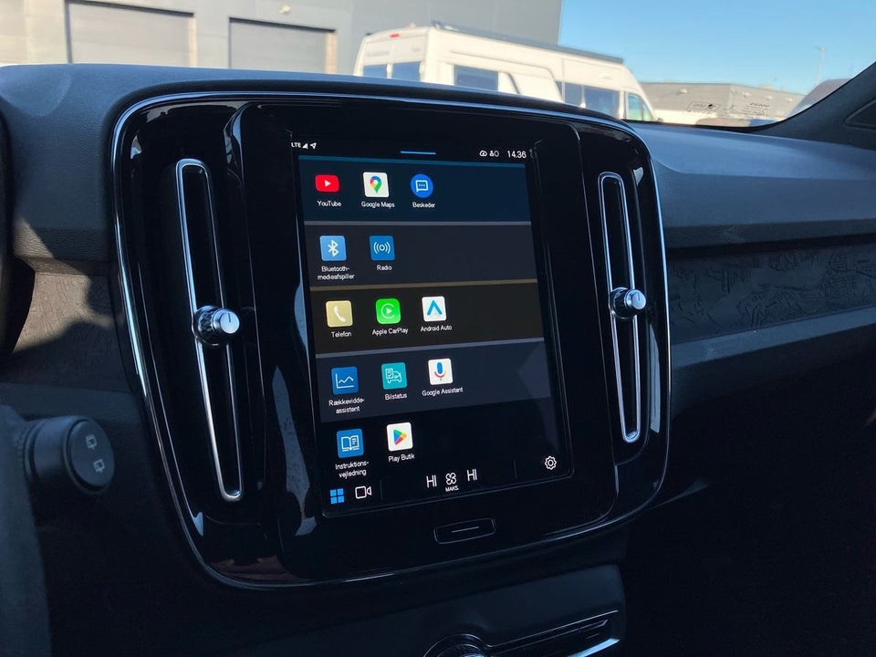 Volvo XC40 P6 ReCharge Core 5d