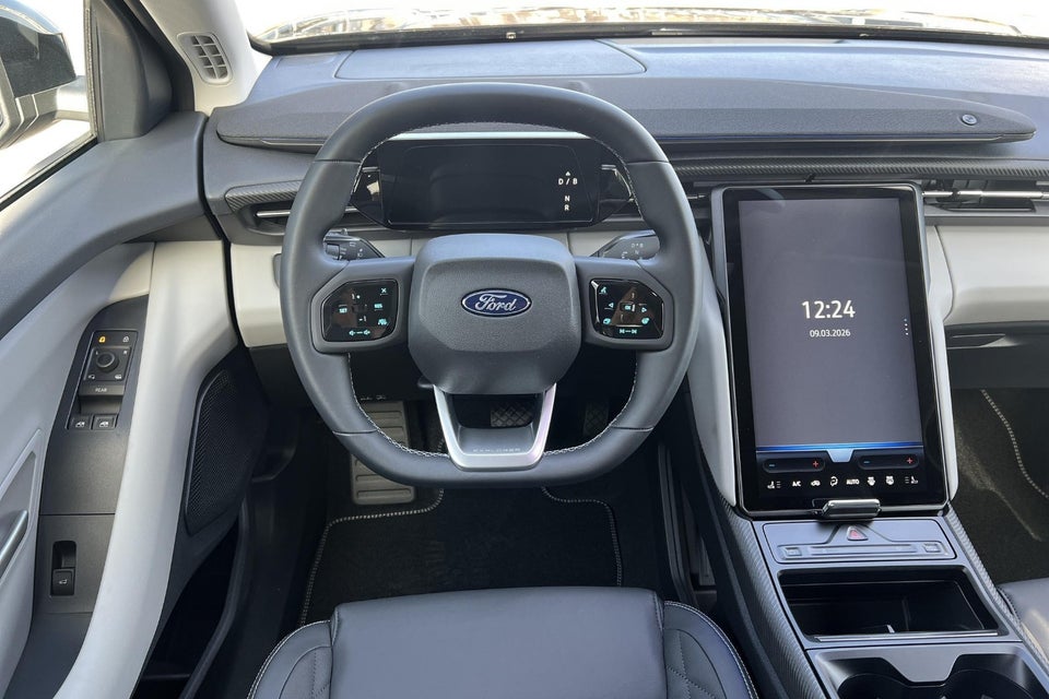 Ford Explorer 77 Premium Extended Range 5d