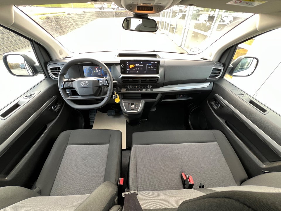Toyota ProAce Verso 75 Long Shuttle 5d