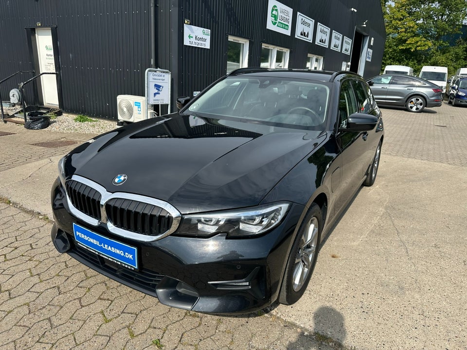 BMW 330e 2,0 Touring Sport Line aut. 5d