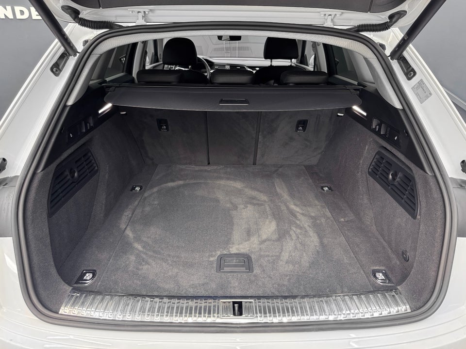 Audi e-tron 55 Advanced quattro 5d