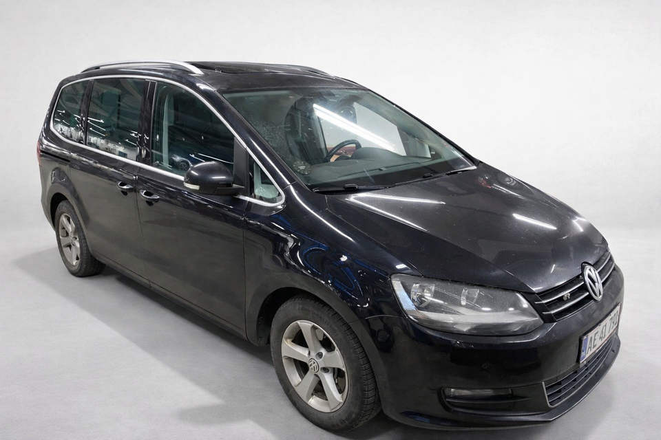 VW Sharan 2,0 TDi 136 Highline DSG BMT 7prs 5d