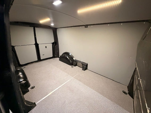 VW Transporter 2,0 TDi 150 Kassevogn DSG lang