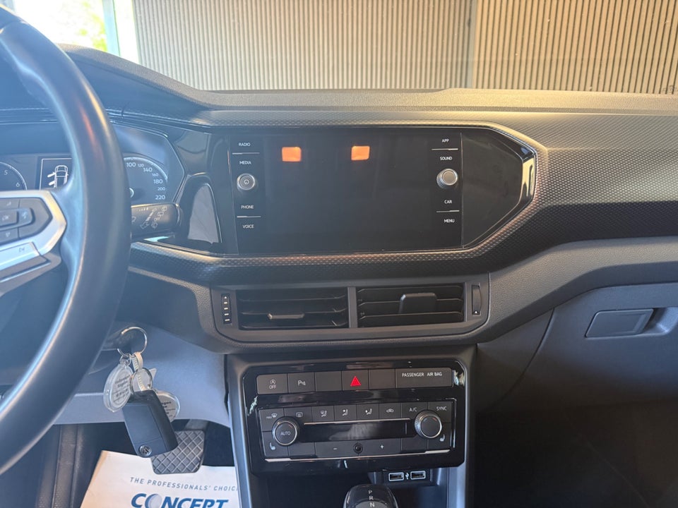 VW T-Cross 1,0 TSi 115 Life DSG 5d