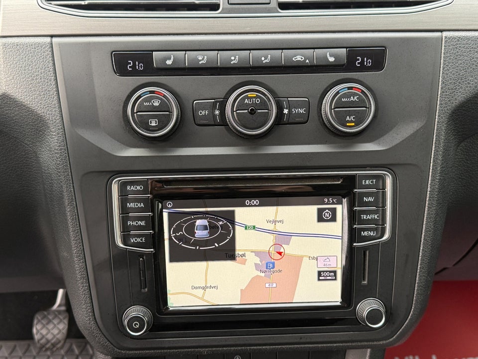 VW Caddy 2,0 TDi 102 Comfortline BMT 4d