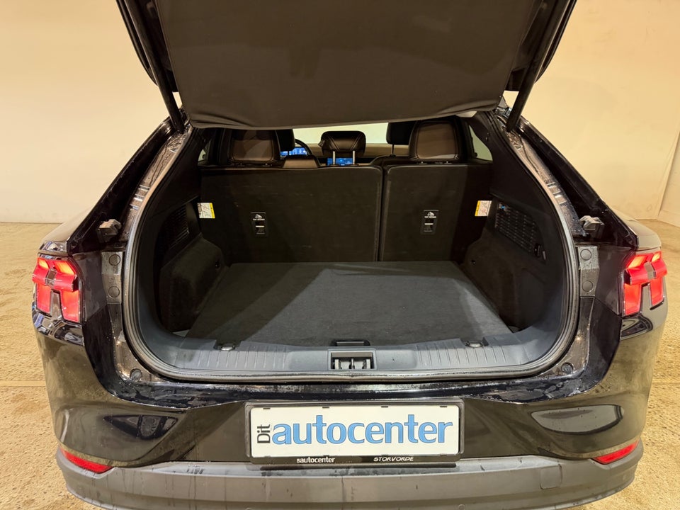 Ford Mustang Mach-E 68 Standard Range 5d