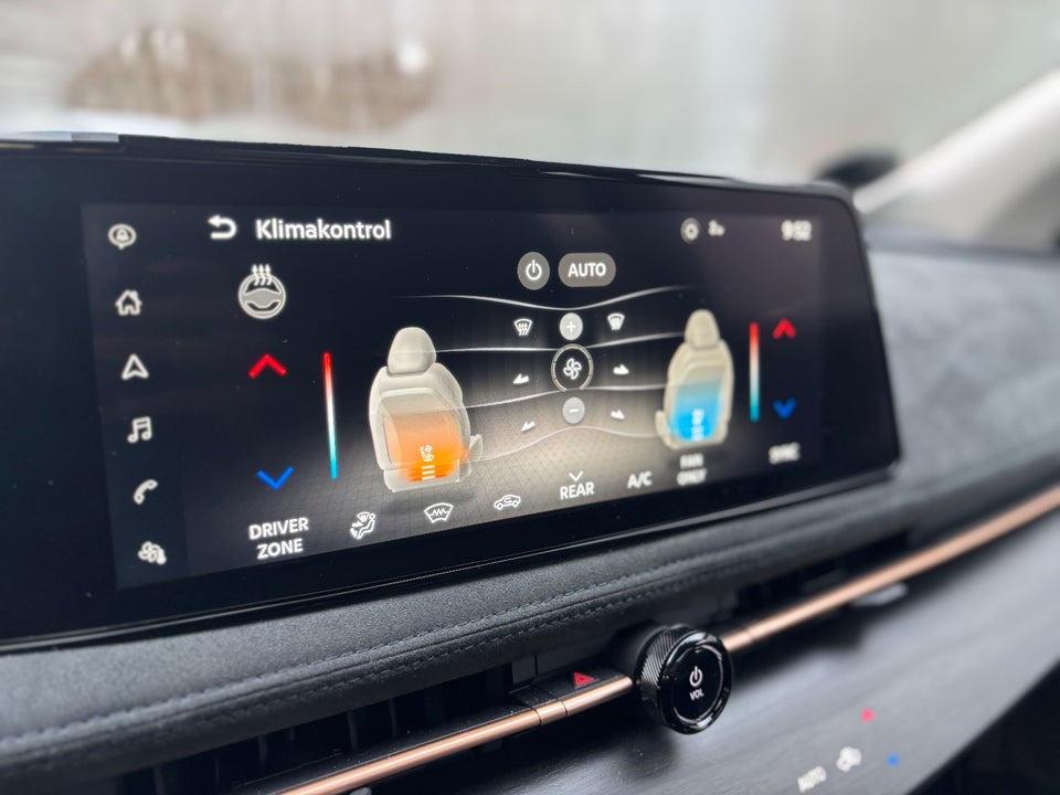 Nissan Ariya 87 Evolve 5d