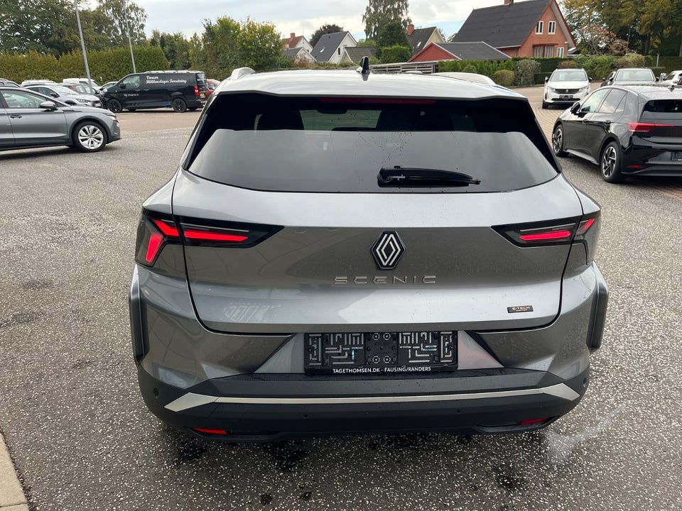 Renault Scenic E-Tech 87 Iconic 5d