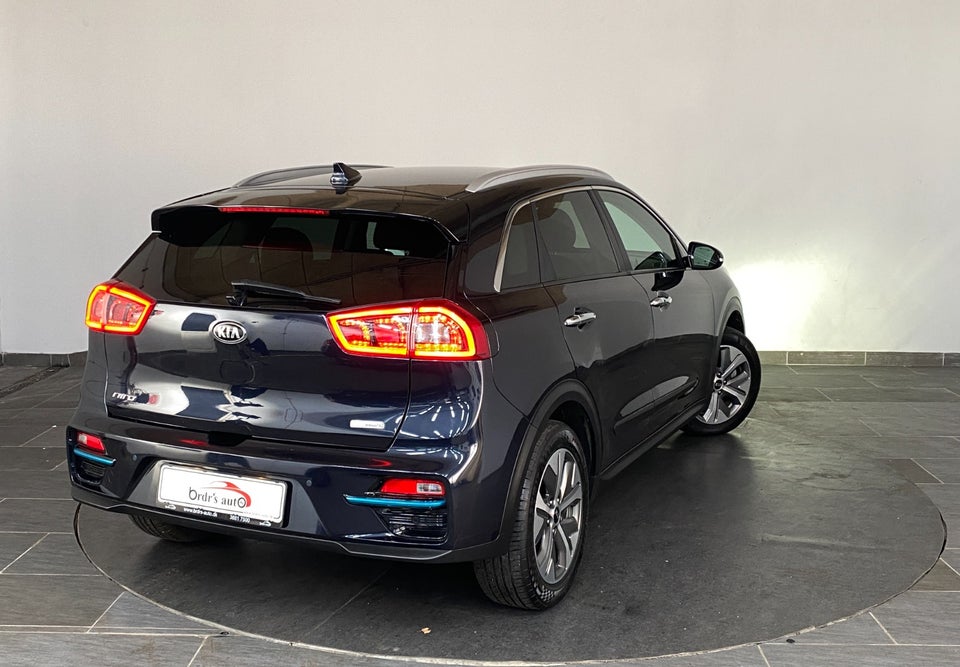 Kia e-Niro 64 Advance 5d