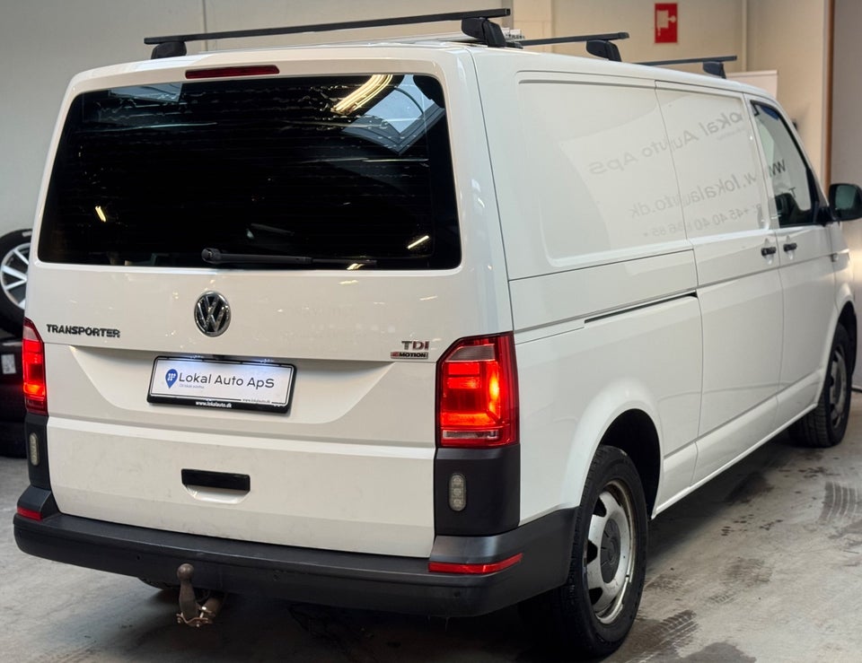 VW Transporter 2,0 TDi 180 Kassevogn DSG 4Motion lang