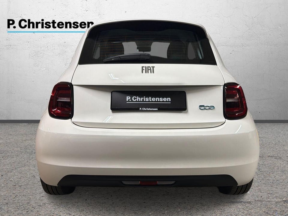 Fiat 500e 42 Icon 3d
