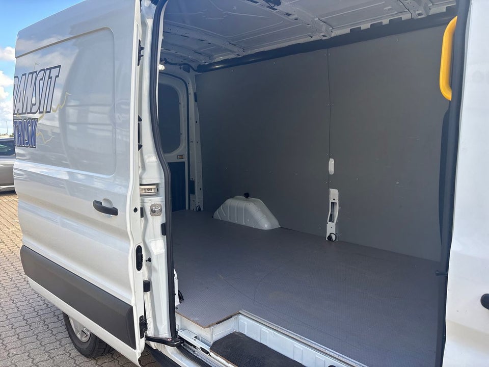 Ford E-Transit 350 L3 Van 68 Trend H2 RWD