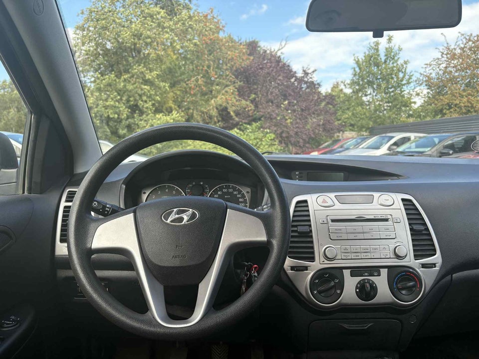 Hyundai i20 1,25 Classic 5d